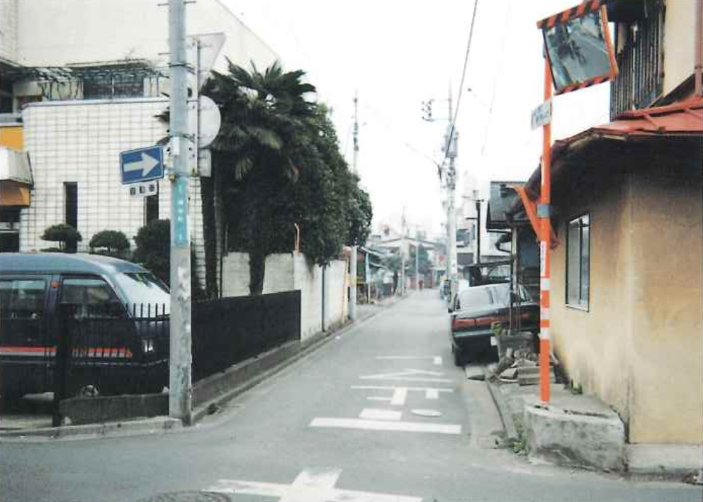 南側道路（3.64m→4.82mに整備）従前写真